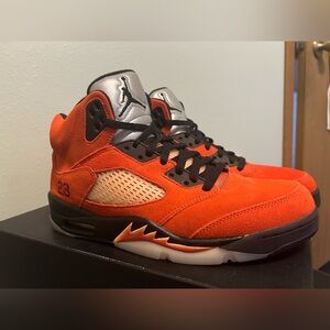 Dunk on Mars Jordan 5